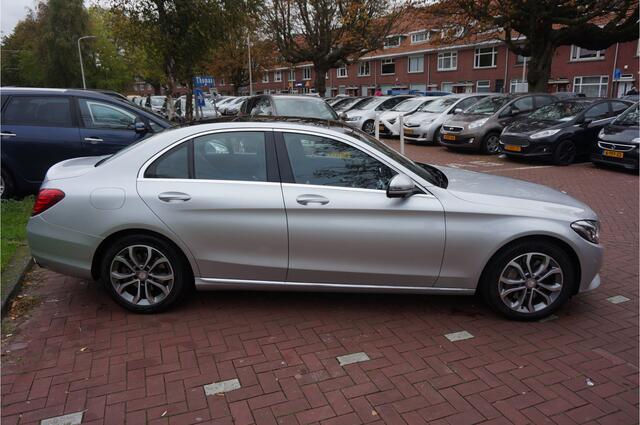 Mercedes-Benz C-KLASSE 350 e Lease Edition Plus MEEST LUXE UIVOERING 211 PK 2E EIGENAAR NED AUTO