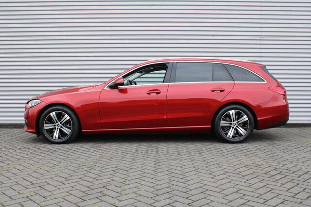 Mercedes-Benz C-KLASSE Estate 180 Business Line | Airco | 17" LM | Nieuwste model Sportstoelen | Wide screen |