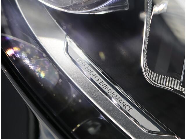 Mercedes-Benz C-KLASSE 180 Premium Plus | LED | Parkeercamera |