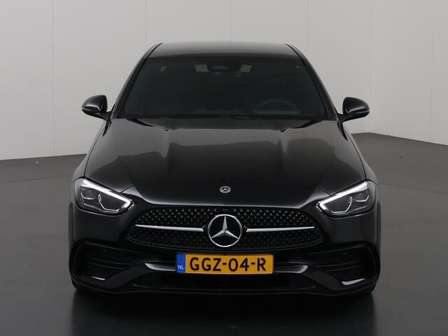 Mercedes-Benz C-KLASSE 180 AMG Line Panoramadak | Night pakket | 19 inch lm velgen | Led verlichting