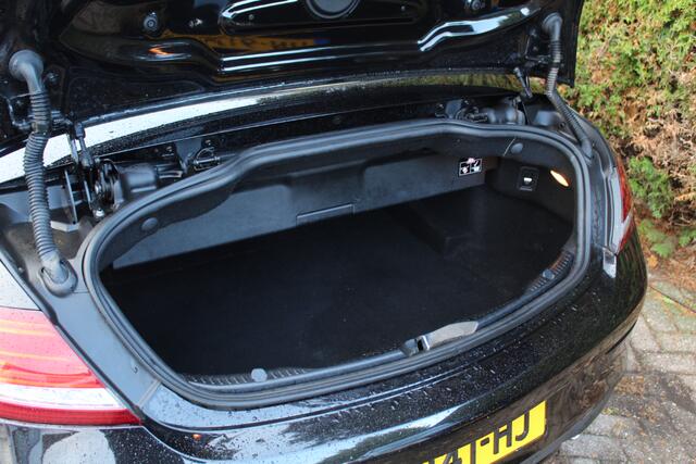 Mercedes-Benz C-KLASSE cabrio 180 Premium Plus AUT.