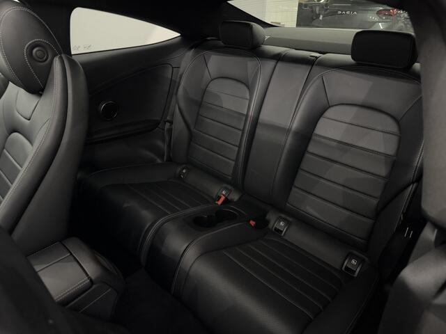Mercedes-Benz C-KLASSE Coupé 180 Edition 1 AMG Pano, Leder, Navi, Parkeer sensoren, Stoelverwarming, Cruise control
