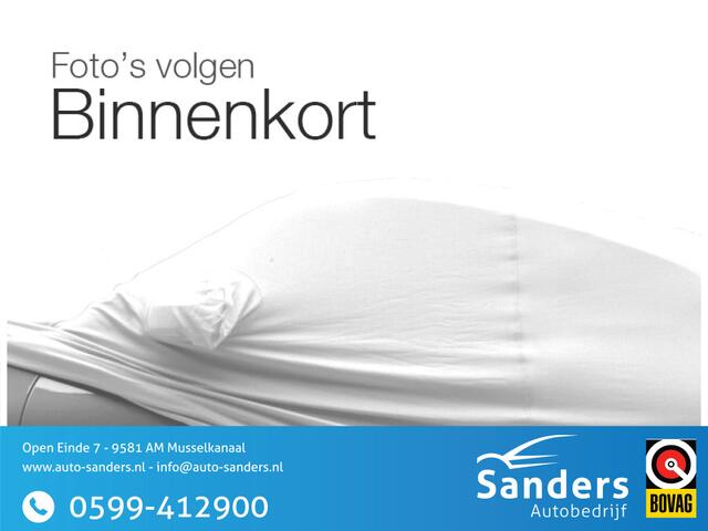 Mercedes-Benz C-KLASSE 180 Business Solution AMG / Facelift / Virtual cockpit/ Trekhaak/ NL auto/ Camera / Stoelverwarming