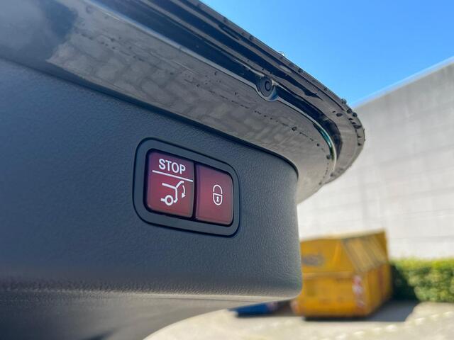 Mercedes-Benz C-KLASSE All-Terrain 200 4MATIC | Panoramadak | Head-up Display | 360° Camera | Trekhaak | Burmester | Memorystoelen Verwarmd | Showmodel SALE