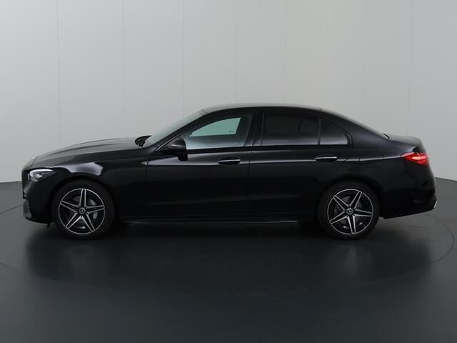 Mercedes-Benz C-KLASSE 300 e Star Edition | AMG Pakket | Elektrische Trekhaak | Elektrische Stoel met Memory | Nightpakket | 360 Camera | Digital Light | Sfeerverlichting |