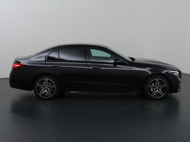 Mercedes-Benz C-KLASSE 300 e Star Edition | AMG Pakket | Elektrische Trekhaak | Elektrische Stoel met Memory | Nightpakket | 360 Camera | Digital Light | Sfeerverlichting |