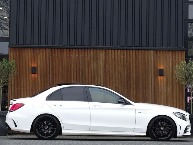 Mercedes-Benz C-KLASSE C400 334PK / AMG Edition / Burmester / LED