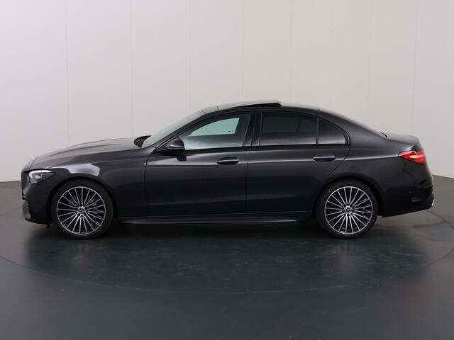 Mercedes-Benz C-KLASSE 180 Star Edition | AMG Pakket | Panoramadak | Elektrische Stoelen met Memory | Sfeerverlichting | 360 Camera | Dodehoek Detectie |