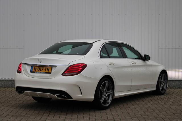 Mercedes-Benz C-KLASSE 250 AMG Line | NAVIGATIE | LEDER | STOELVERWARMING | PDC