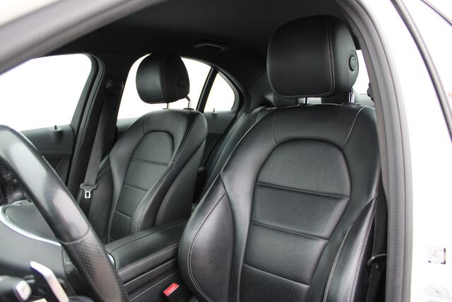Mercedes-Benz C-KLASSE 250 AMG Line | NAVIGATIE | LEDER | STOELVERWARMING | PDC