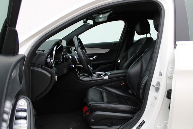 Mercedes-Benz C-KLASSE 250 AMG Line | NAVIGATIE | LEDER | STOELVERWARMING | PDC