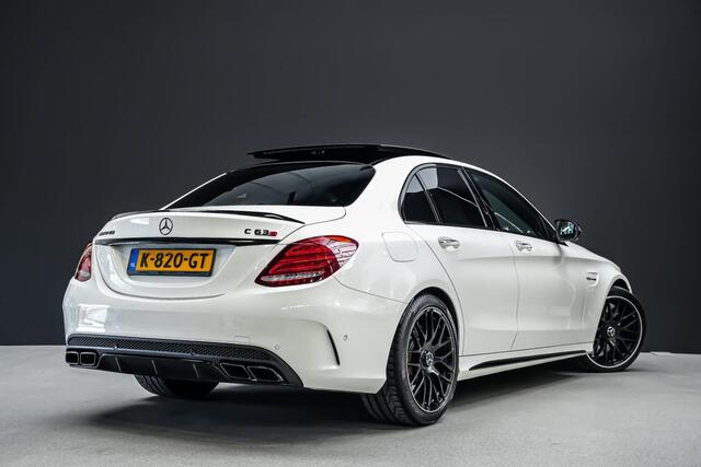 Mercedes-Benz C-KLASSE C63S AMG 510pk |keramische remmen|panoramdak|Burmester|bucket seats|IWC klok|360 camera|HUD|BLIS|parkeersensoren voor en achter|19"|