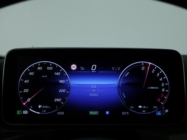 Mercedes-Benz C-KLASSE Estate 300 e AMG Plug-In Hybride | AMG Styling | Night Pakket | Apple CarPlay | EASY PACK achterklep | KEYLESS GO startfunction | Inclusief 24 maanden MB Certified garantie voor Europa.