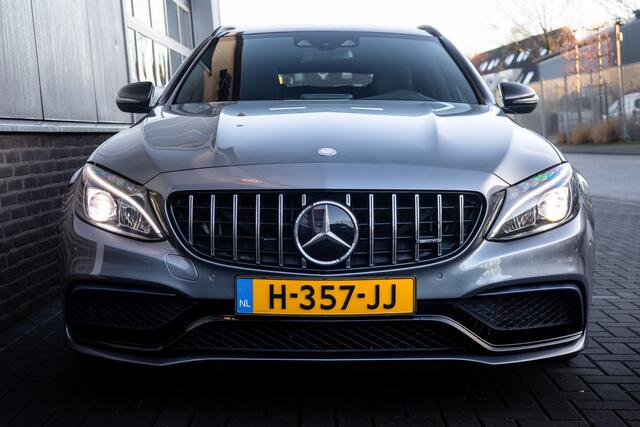 Mercedes-Benz C-KLASSE Estate C63 AMG 476 pk AMG-Pakket / Facelift-Model/ Pano-Dak/ Burmester/ Sport-Stoelen/ Stoel.Verw/ Camera/ LED-Xenon/ 19'' lmv