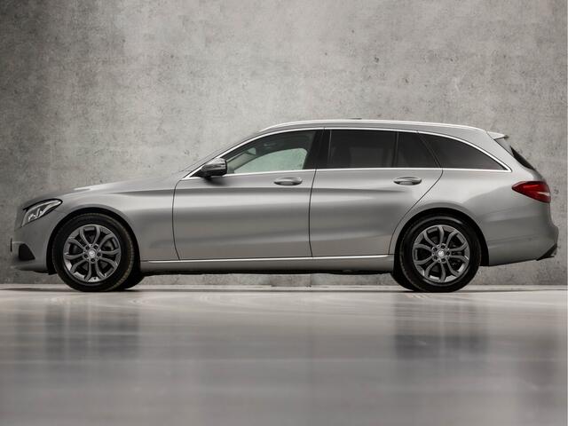 Mercedes-Benz C-KLASSE Estate 180 AMG Edition 1 Sport 157Pk Automaat (PANORAMADAK, NAVIGATIE, STOELVERWARMING, GETINT GLAS, LEDER, SPORTSTOELEN, ELEK ACHTERKLEP, CRUISE CONTROL, NIEUWSTAAT)