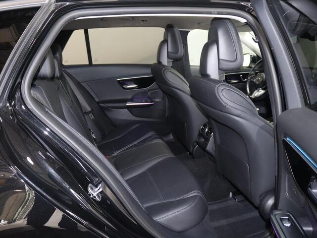 Mercedes-Benz C-KLASSE 300 e Luxury Line | Panorama schuif/kanteldak | Memorystoelen | Adaptieve cruise control | Sfeerverlichting | 360 camera |