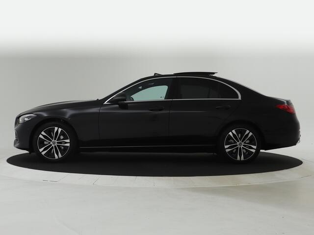 Mercedes-Benz C-KLASSE 300 e Star Edition | Trekhaak | Parkeerpakket met achteruitrijcamera | KEYLESS GO | Memorypakket | Antidiefstalpakket GUARD 360° Plus | Spiegelpakket | Dodehoekassistent | USB-pakket |