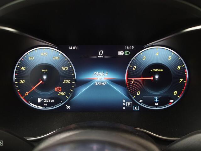 Mercedes-Benz C-KLASSE Coupé 180 Premium Pack