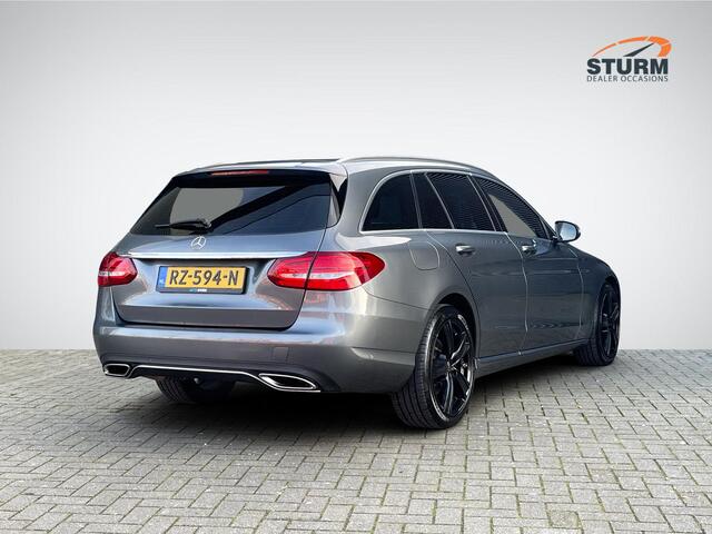 Mercedes-Benz C-KLASSE Estate 180 Premium Plus | Panoramadak | Leder | LED Koplampen | Stoelverwarming | Navigatie | Camera | Dodehoek | Rijklaarprijs!