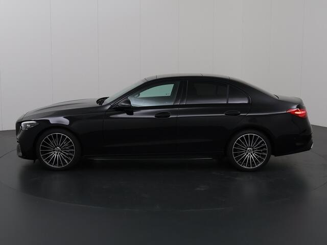 Mercedes-Benz C-KLASSE 180 Star Edition | AMG Pakket | Burmester Sound System | Elektrische stoelen met Memory | Sfeerverlichting | Panoramadak | Camera |
