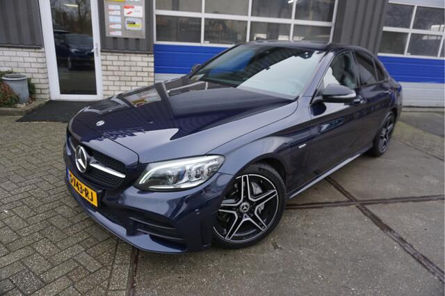 Mercedes-Benz C-KLASSE 220D Premium Plus Pack AMG / Burmester