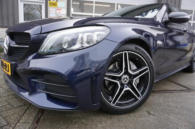 Mercedes-Benz C-KLASSE 220D Premium Plus Pack AMG / Burmester