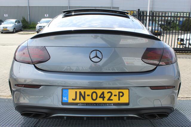 Mercedes-Benz C-KLASSE Coupé 200 Prestige AMG Automaat/Panoramadak/Navigatie/Cruise control/Voorstoelen elektrisch verstelbaar+verwarmbaar/Kleppensysteem/Buitenpiegels inklapbaar/360 camera/Led koplampen adaptief/Alarm klasse 3/Parkeersensoren