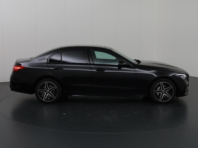 Mercedes-Benz C-KLASSE 300 de Star Edition AMG Line | Panoramadak | Nightpakket | Digital Light | MBUX | Stoelverwarming |