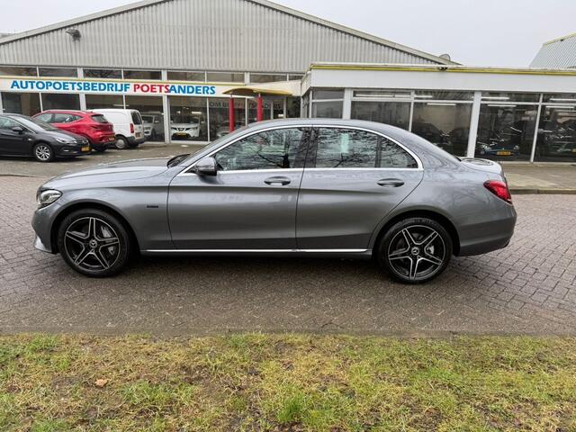 Mercedes-Benz C-KLASSE 300 e Premium Pack