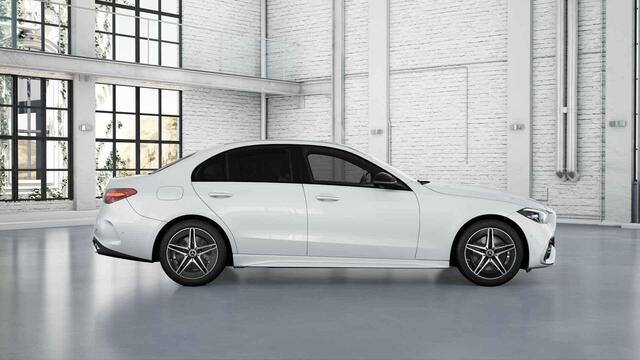 Mercedes-Benz C-KLASSE 300 e AMG Line | Panoramadak | Sfeerverlichting | 360 graden camera | AGILITY CONTROL | Stoelverwarming |