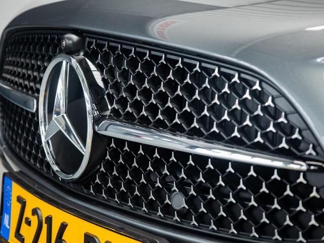 Mercedes-Benz C-KLASSE Limousine 180 AMG Line Premium | Panorama dak