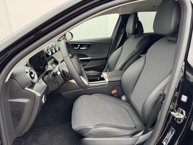 Mercedes-Benz C-KLASSE Estate 180 Star Edition AMG Line / Glascoating / Burmester audio / Sfeerverlichting / 360 graden camera / Elektrisch verstelbare stoelen met memory functie / Elektrisch verstelbaar stuur