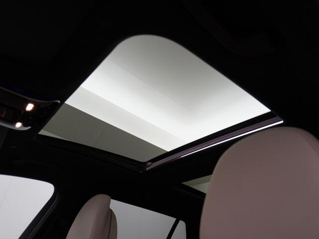 Mercedes-Benz C-KLASSE Estate 200 Launch Edition Luxury Line Panoramadak ACC Leder Sfeer verlichting