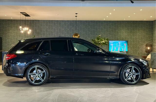 Mercedes-Benz C-KLASSE C180 AMG I Aut I Pano I Head-Up