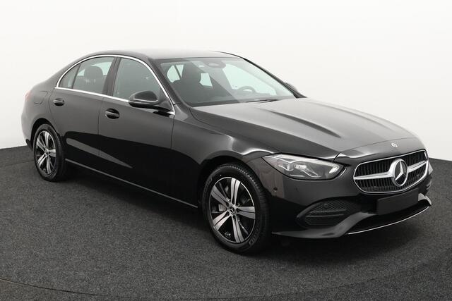Mercedes-Benz C-KLASSE 300 e Business Line | Trekhaak | Apple CarPlay | Android Auto | Sfeerverlichting | Stoelverwarming | Achteruitrijcamera | Parkeersensoren | Elektrisch Inklapbare Buitenspiegels
