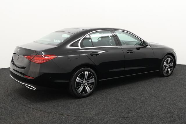 Mercedes-Benz C-KLASSE 300 e Business Line | Trekhaak | Apple CarPlay | Android Auto | Sfeerverlichting | Stoelverwarming | Achteruitrijcamera | Parkeersensoren | Elektrisch Inklapbare Buitenspiegels