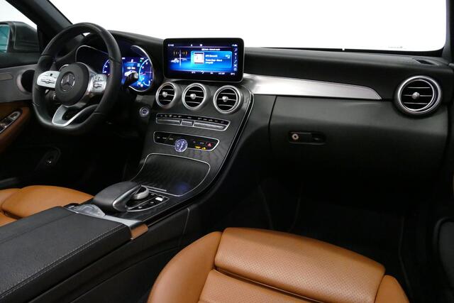 Mercedes-Benz C-KLASSE Cabrio 180 AMG Line / Airscarf - nekverwarming / Stoelverwarming / Apple Carplay - Andriod Auto / 360 graden camera / Dodehoek sensor / Digitaal instrumentenpaneel / Agility Select / LED High Performance / Lederen bekleding / Navigatie / Cruise Control / 
