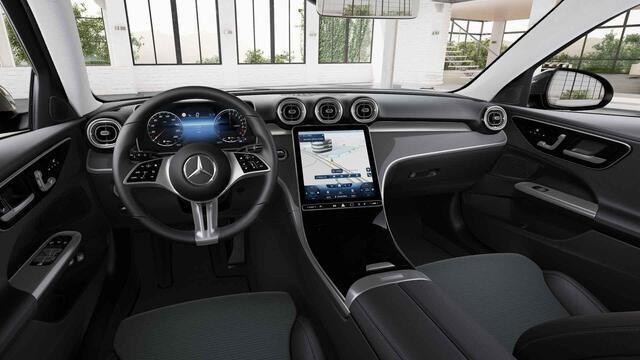 Mercedes-Benz C-KLASSE Estate 300 e Business Line | Panoramadak | Verwarmd stuur | Memory stoelen | Getint glas |
