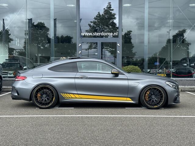 Mercedes-Benz C-KLASSE Coupé AMG 63 S Edition 1 V8 l Panoramadak l Memory l Keramische l Akrapovic uitlaat l 360 Camera l Burmester l Distronic l l Uniek l IWC Klok l Stoelverwarming l Carbon spiegels l