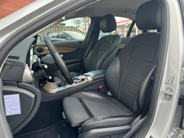 Mercedes-Benz C-KLASSE 180 LEASE EDITION Navi PDC leuke auto!