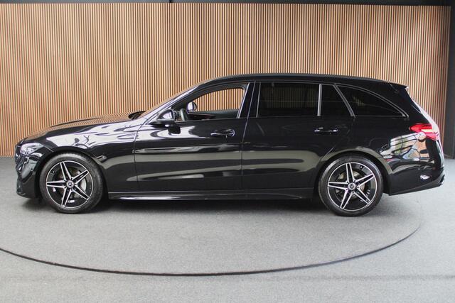 Mercedes-Benz C-KLASSE Estate 180 AMG Line Navi Leer Camera Nightpack PTS Ambient Elekt. achterklep Trekhaak elektr. PTS LM velgen BTW auto!