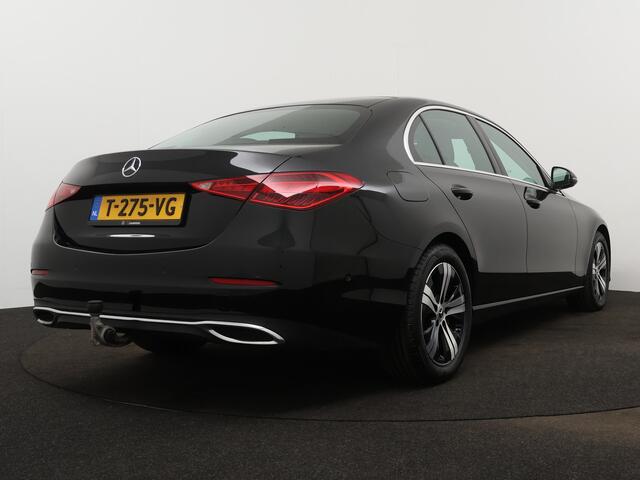 Mercedes-Benz C-KLASSE 180 Luxury Line | Lichtmetalen velgen | Navigatie MBUX groot scherm | Parking support met camera achter | Trekhaak | Aalrm | Inclusief 24 maanden MB Certified garantie voor Europa.