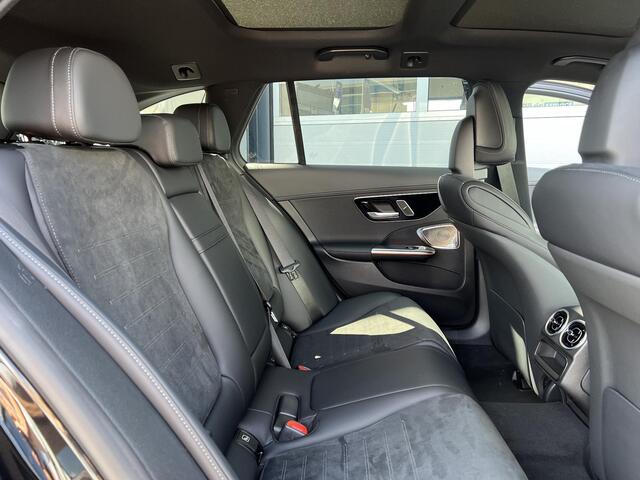 Mercedes-Benz C-KLASSE Estate 180 AMG Line Mercedes-Benz C Estate 180 AMG Line | Premium Pakket | Night Pakket | Winter Pakket | Panoramadak | Trekhaak | 360° Camera | Burmester 3D Surround Sound | DISTRONIC afstandsassistent | Dodehoekassistent | Apple CarPlay | Android Auto |