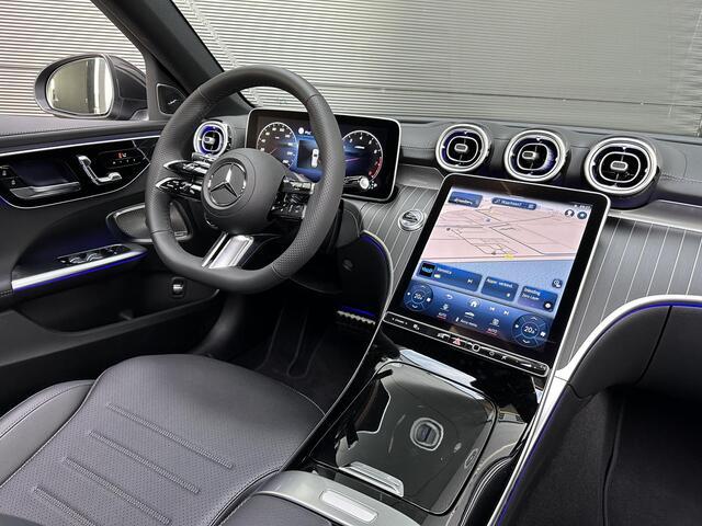 Mercedes-Benz C-KLASSE Estate 180 AMG Line | Premium PLUS | Panoramadak | Burmester® 3D | 360° Camera | Head-up display | Sfeerverlichting | Memorystoelen Verwarmd | Trekhaak | Apple & Android Carplay
