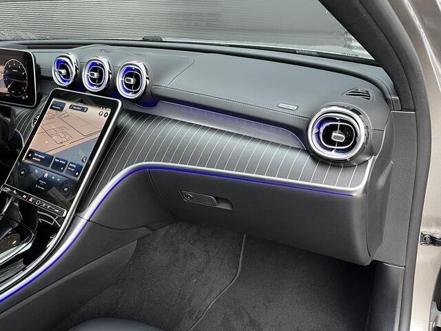 Mercedes-Benz C-KLASSE Estate 200 AMG Line Mercedes-Benz C Estate 200 AMG Line | Leder Zwart | Premium Plus | Night Pakket | Panoramadak | Trekhaak | 360° Camera | Head-Up Display | Elektrisch Verstelbare Voorstoelen + Memory | Burmester 3D Surround Sound | Apple CarPlay | Andr