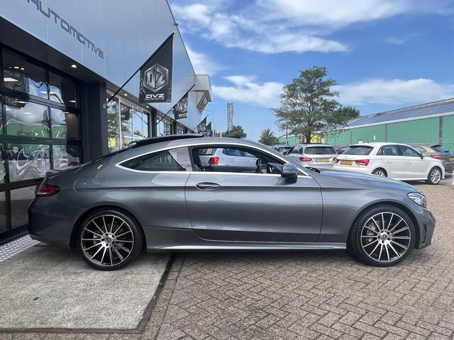 Mercedes-Benz C-KLASSE Coupé 200 4M AMG | Pano | Facelfit | Full Options