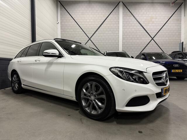 Mercedes-Benz C-KLASSE Estate 180 Edition Aut. PANO/LED/H.LEER SP.STOEL/SFEER/LANE-ASSIST/ELECTR.A.KLEP/NAVI/BLUETOOTH/CRUISE/PRIVACY/PARKEERSENSOREN/NET NIEUWE APK