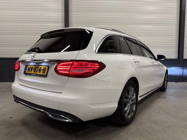 Mercedes-Benz C-KLASSE Estate 180 Edition Aut. PANO/LED/H.LEER SP.STOEL/SFEER/LANE-ASSIST/ELECTR.A.KLEP/NAVI/BLUETOOTH/CRUISE/PRIVACY/PARKEERSENSOREN/NET NIEUWE APK