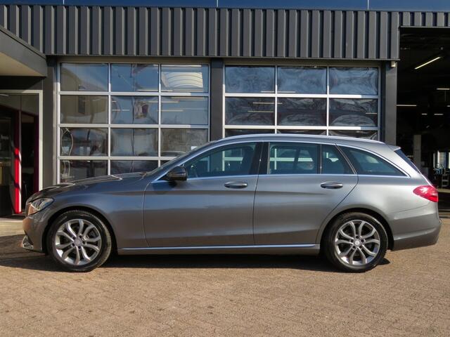 Mercedes-Benz C-KLASSE 180 156pk Aut. PRESTIGE / Camera / Leder-stof / Trekhaak / Veel