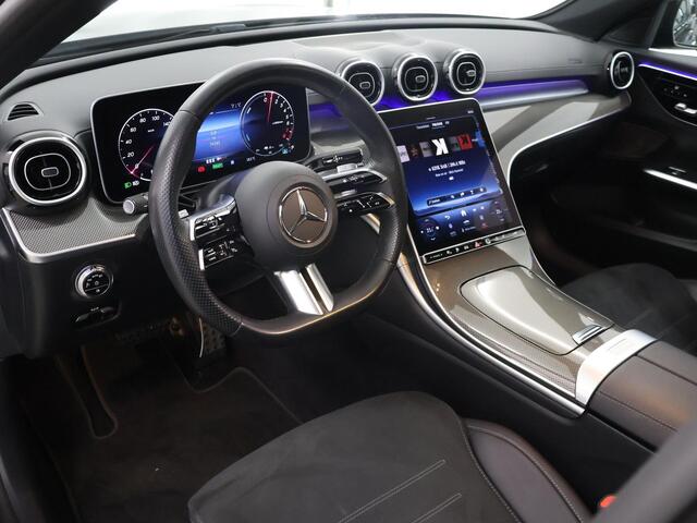 Mercedes-Benz C-KLASSE 300e AMG Line | Premium pakket | Panoramadak | 360 graden camera | Digital Light | Memory stoelen